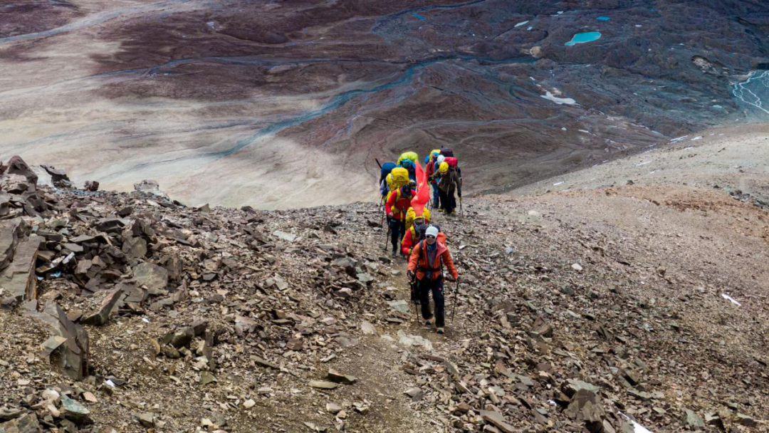峰回路转,雪山之巅 | 地大登山队成功登顶玉珠峰