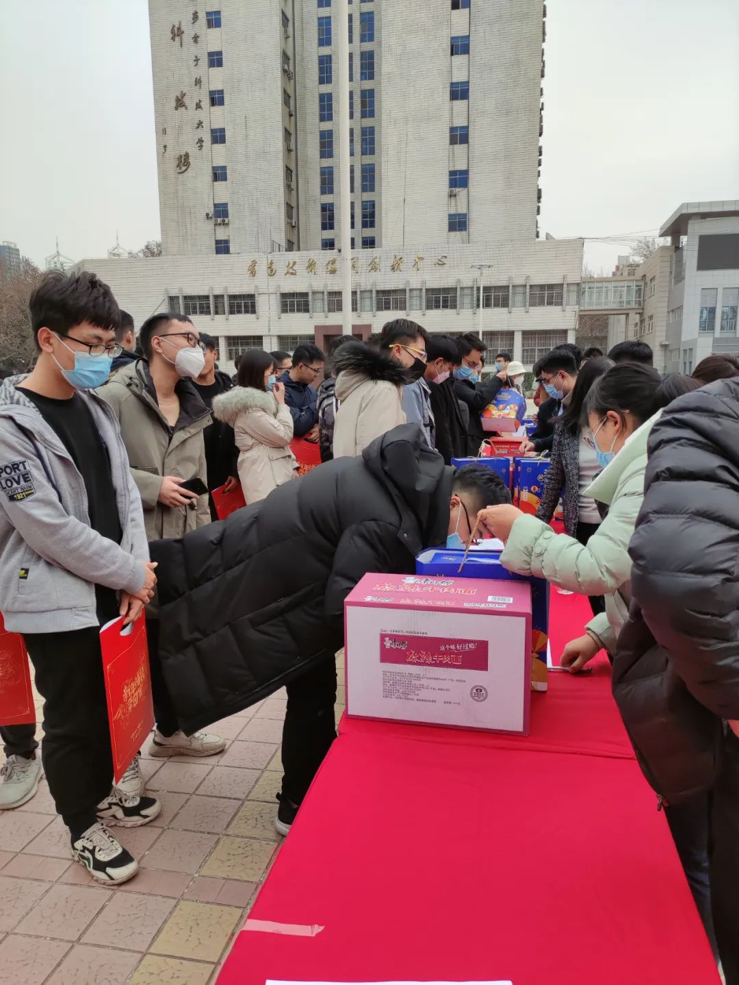 啥叫工科生 c8a4-kirmaiu9054767.jpg