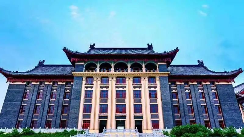 龙子湖校区建成部门结果图与近景图