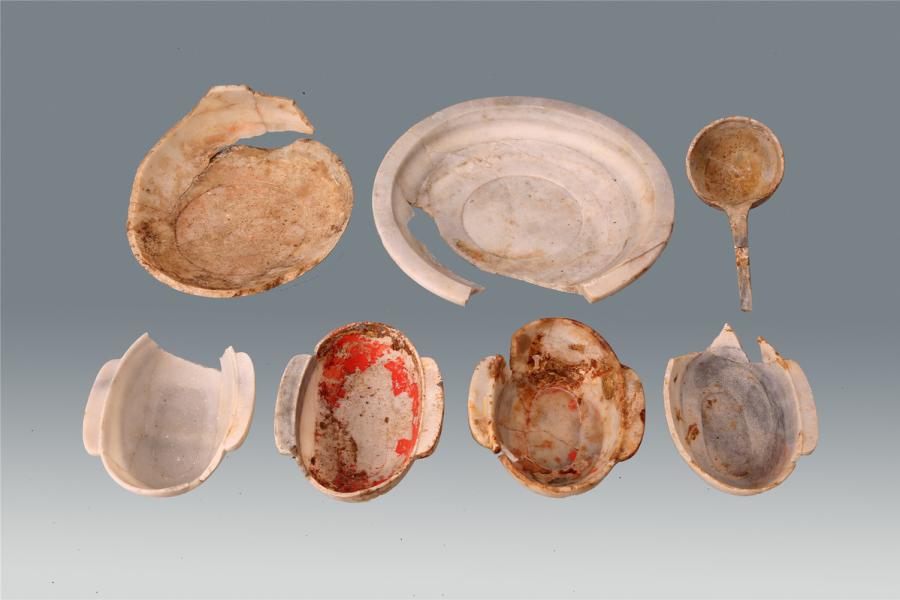 Provided photo shows Gold wares unearthed from the Reshui graveyard site, Dulan county, Haixi Mongolian-Tibetan autonomous prefecture, Qinghai province.
