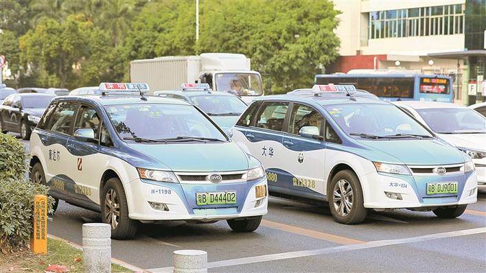 ▲路上行驶的出租车。资料图