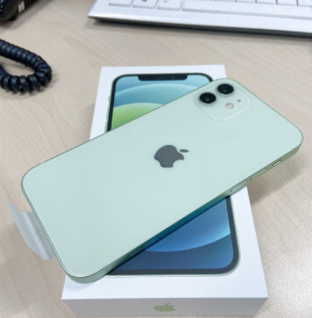 iphone12手机图,iphone12官方图 5g时代来临,果粉们肯定都想选择一款支持5g网络的手机,现在选择iphone