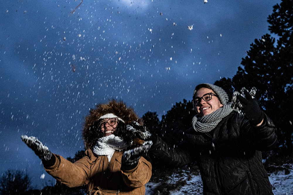 巴西遭寒潮袭击，南部多地出现罕见降雪