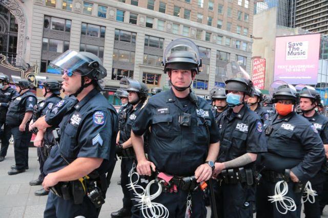 美军与纽约警察开展联合训练旨在为美国最糟糕一天作好准备