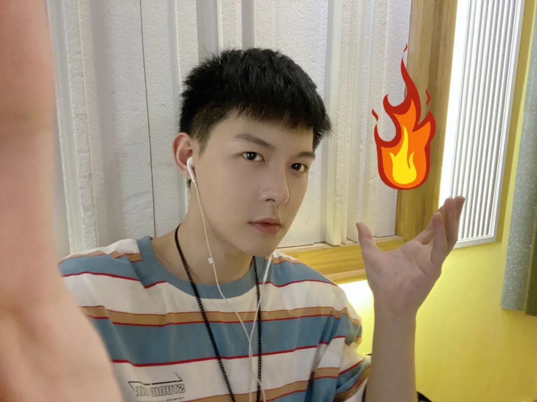 中国第一代养成系男团解散八年后