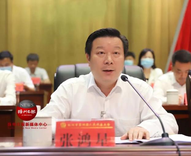 夏文勇于今年3月调任抚州,5月13日被补选为抚州市市长,至今3个多月