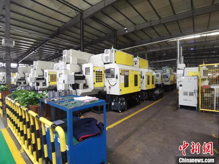 山西推动5G与实体经济融合发展,5G商用覆盖文旅、能源、制造、医疗等多领域。 武俊杰 摄