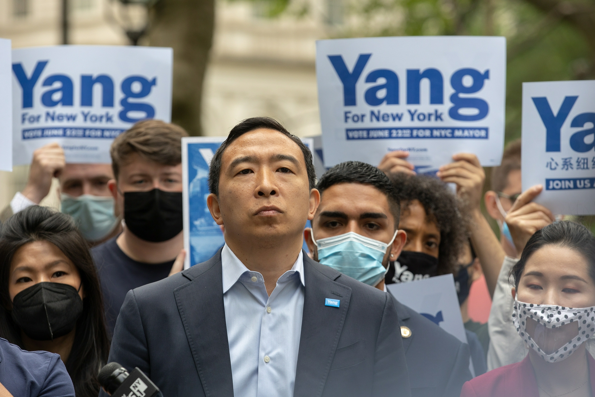 当地时间5月24日,杨安泽在纽约市政厅公园举办竞选集会 图源:视觉中国