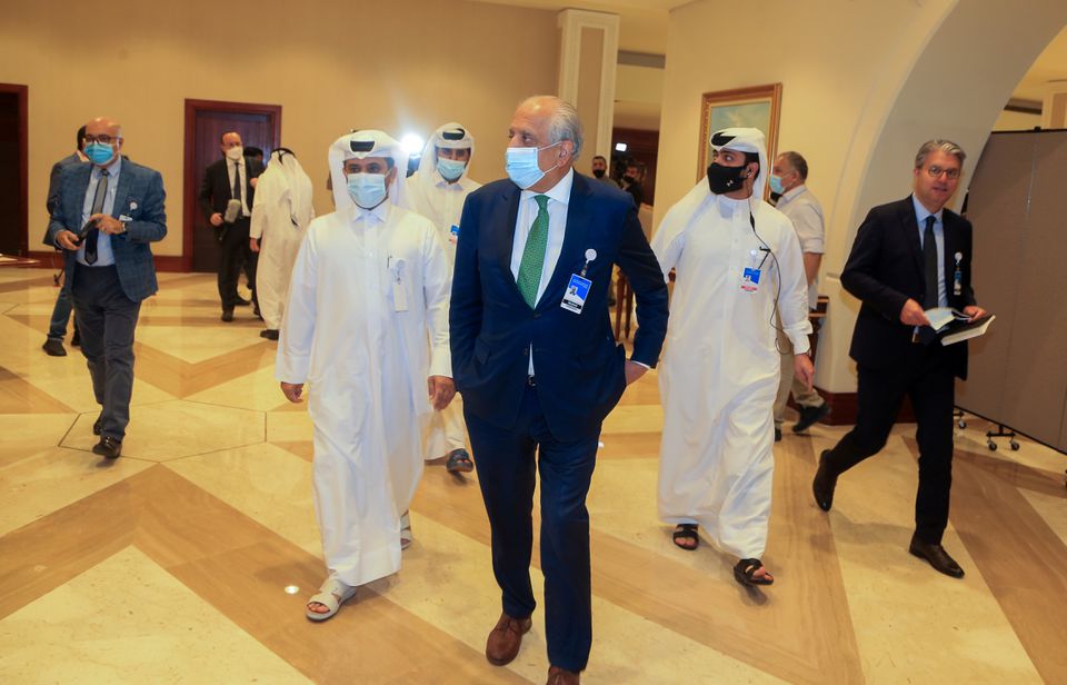 哈利勒扎德于8月抵达卡塔尔多哈参加阿富汗和平会谈。来源：路透社