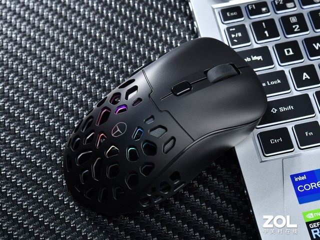 装机不求人:鼠标分辩率、回报率、刷新率你分的清吗