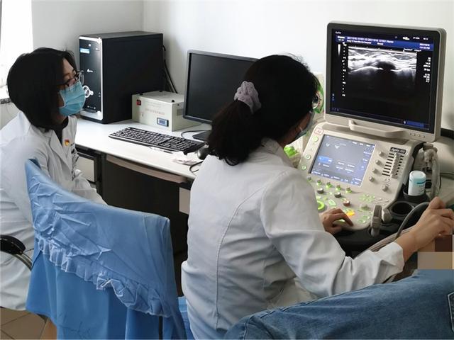 天津医科大学肿瘤医院乳影益行乳腺癌早诊公益活动第三站启动