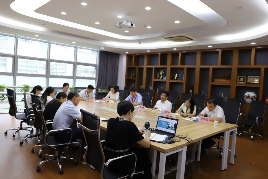 新闻 | 校党委书记曹锡康带队开展调研