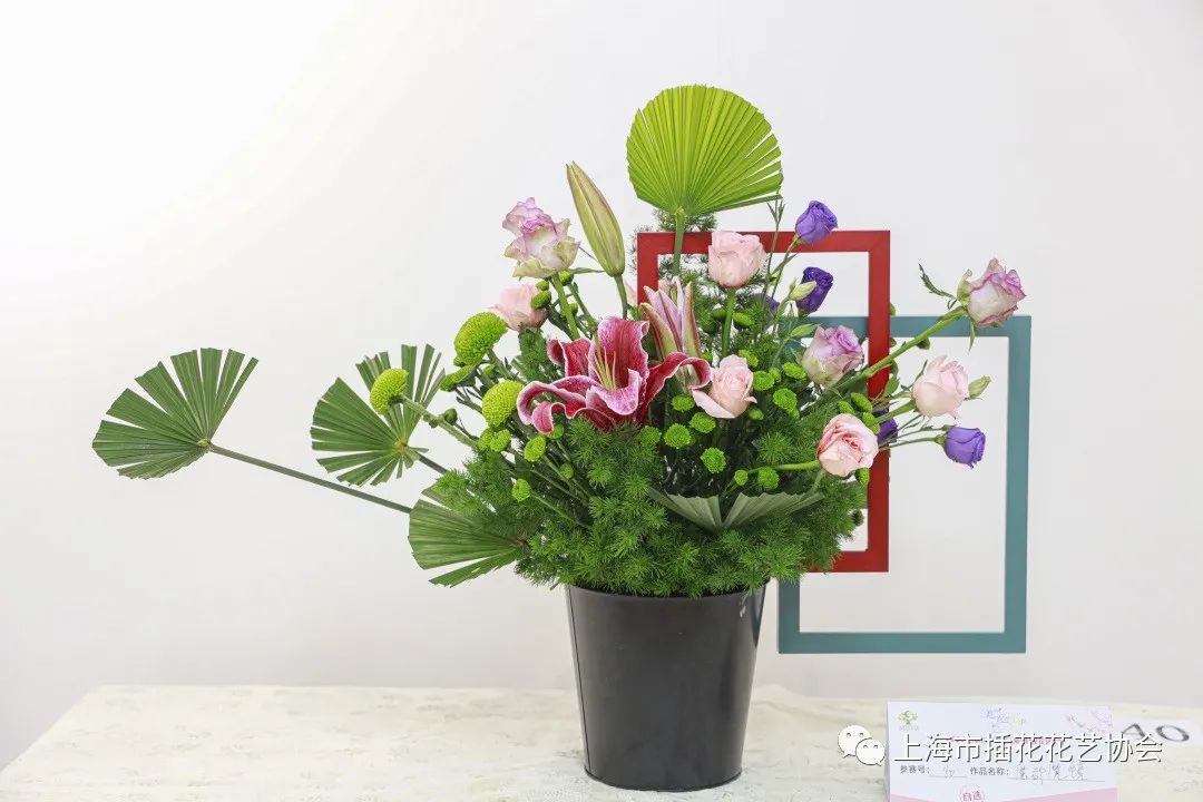 上海市民职工海派插花大赛落下帷幕附部分作品图片