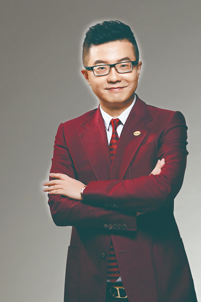 丸美股份董事长 孙怀庆