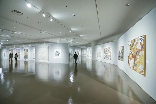 漫画动漫20件,交互装置及数字媒体12件,插画18件,海报设计16件;评出第
