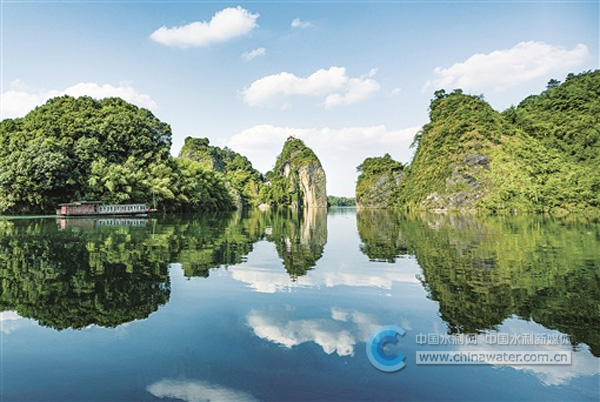 壁纸 风景 山水 桌面 600_402