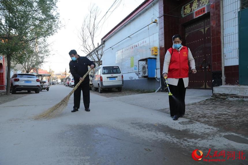 威县万名巾帼志愿者助力疫情防控