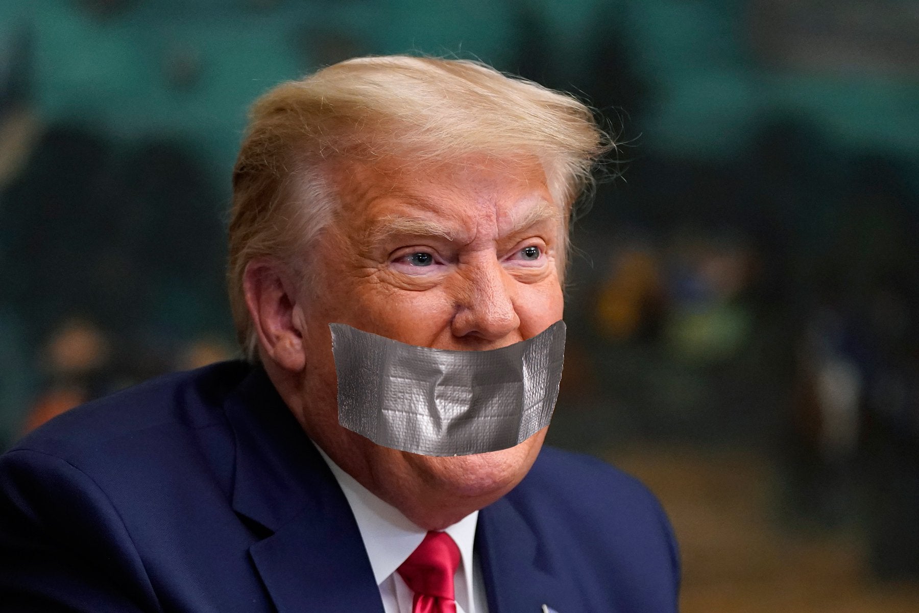 社交网站上对特朗普的恶搞图片