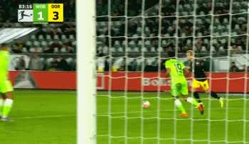 刚复出就进球!哈兰德复刻莱万名场面:神似德甲logo休闲区蓝鸢梦想 - Www.slyday.coM 刚复出就进球!哈兰德复刻莱万名场面:神似德甲logo休闲区蓝鸢梦想 - Www.slyday.coM