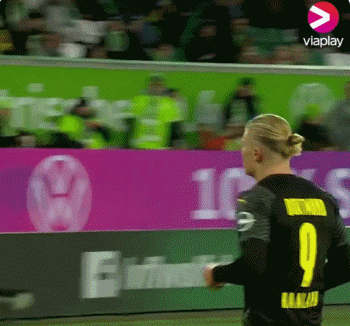 刚复出就进球!哈兰德复刻莱万名场面:神似德甲logo休闲区蓝鸢梦想 - Www.slyday.coM 刚复出就进球!哈兰德复刻莱万名场面:神似德甲logo休闲区蓝鸢梦想 - Www.slyday.coM