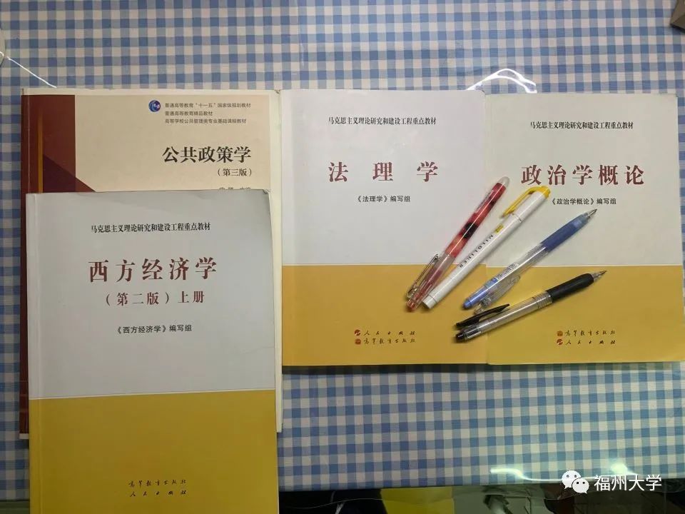 (张婷 摄)