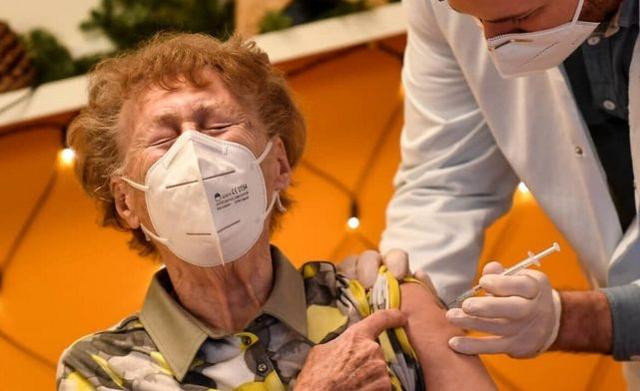 挪威23名老年人在接受辉瑞疫苗接种后死亡，日本专家：应考虑使用中国疫苗挪威_Sina.com