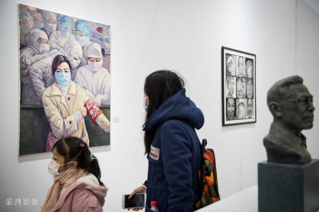 2020年11月28日,湖北武汉,2020年大学生艺术博览会在武汉国际会展中心开幕。(图源:澎湃影像)