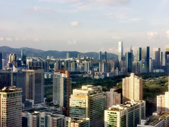 深圳首推的“单边代理”模式,未来或将扩展到全国范围。资料图片