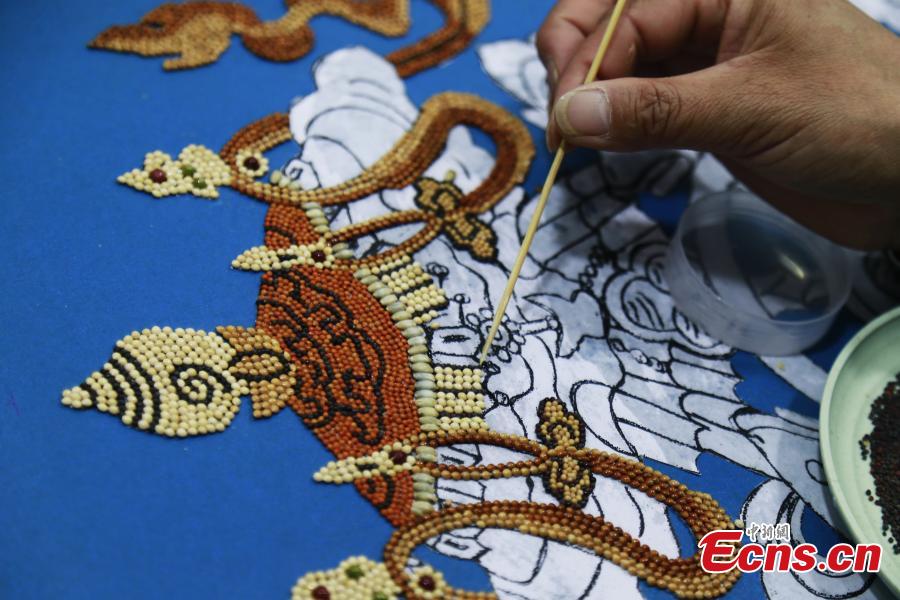 <p>In 2007, local artist Sonam Ben began to create Tibetan-style grain art. Over the years, he constantly explored the steps of odor prevention, insect prevention, moisture-proof and mounting, and successfully mastered the skills. Now, he has opened local trainings and led more people to get rich with their hands.</p>