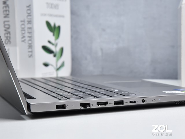 联想ThinkBook 15p测评:轻薄金属机身+
汹涌性能