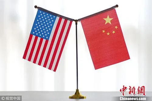 中美國旗。圖片來源:視覺中國