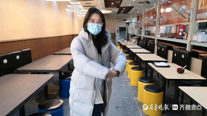 段萌萌還原救人現場情況