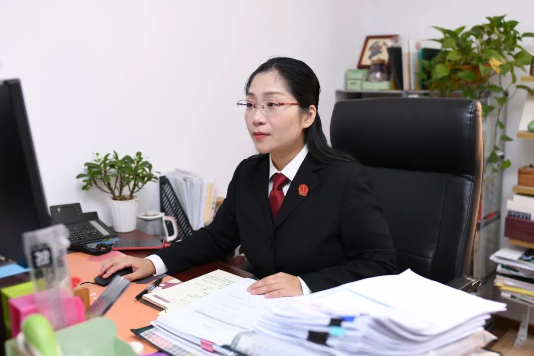  沈竹莺 上海金融法院审判团队负责人，上海法院十佳青年