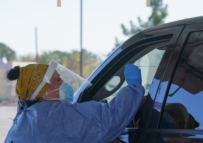 美国至少56人感染变异新冠病毒 遍布8个州