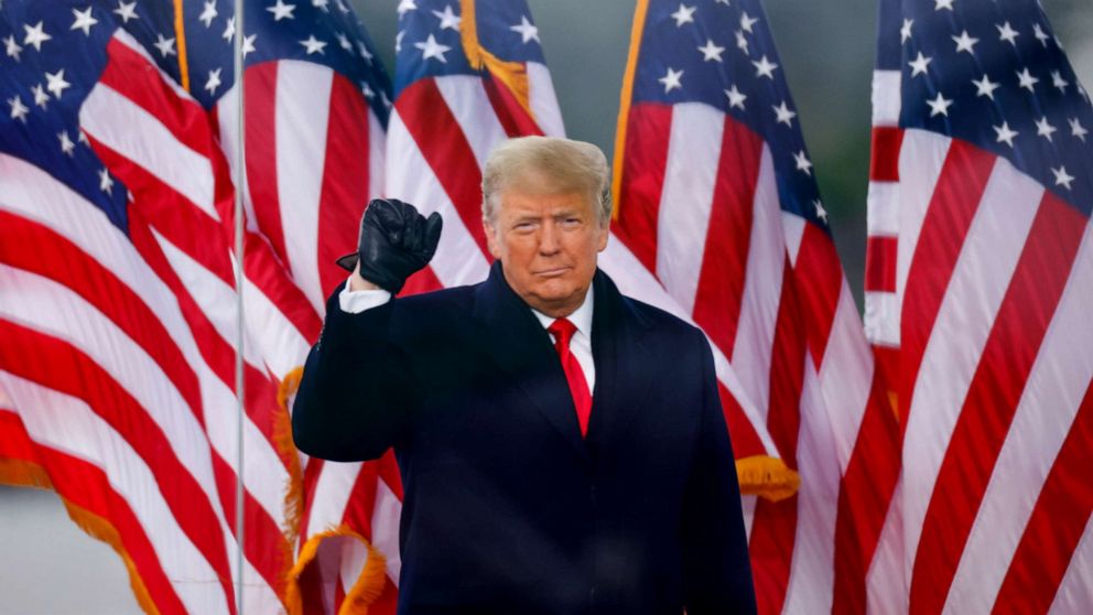 美共和党议员首次公开要求罢免特朗普:让彭斯继