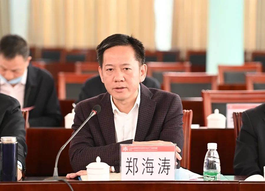 郑海涛表示,科技厅将按省委省政府要求对实验室科研项目加大支持力度