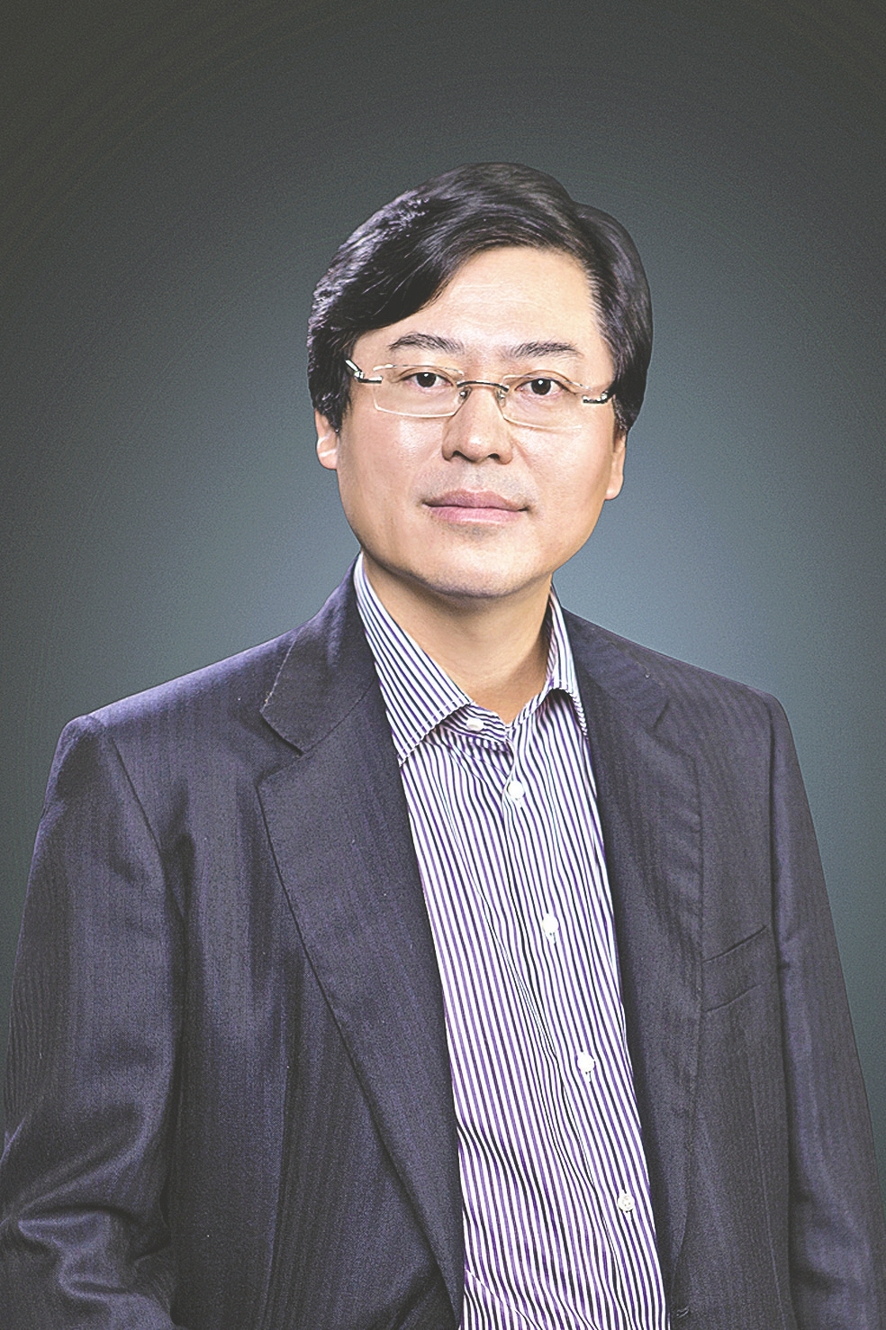 杨元庆联想集团董事长 c8e8-kmeeius9619716.jpg