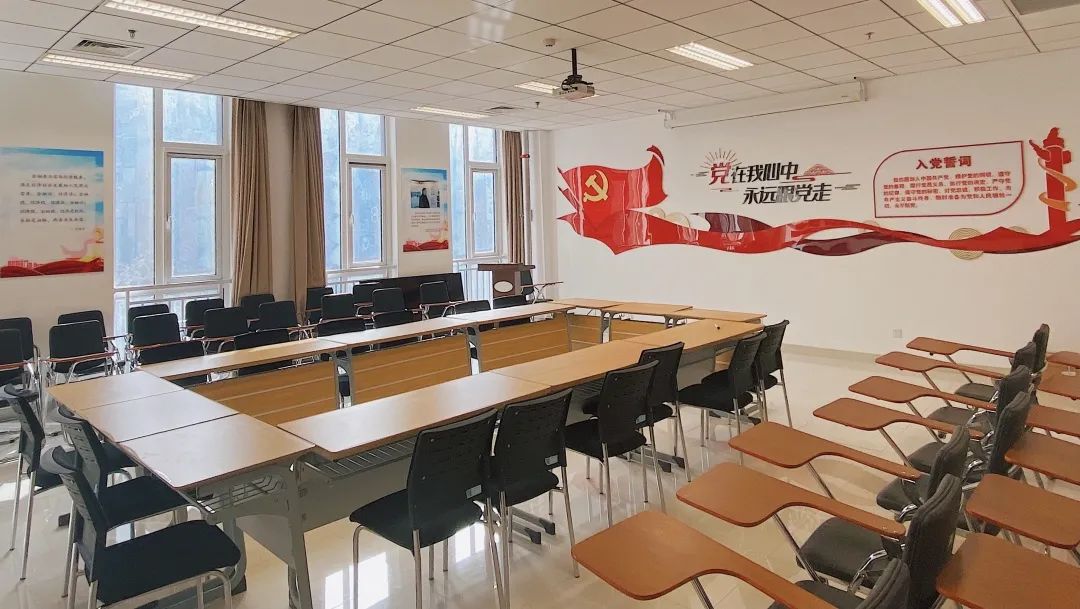 党建风采金融学院党员活动室建成启用