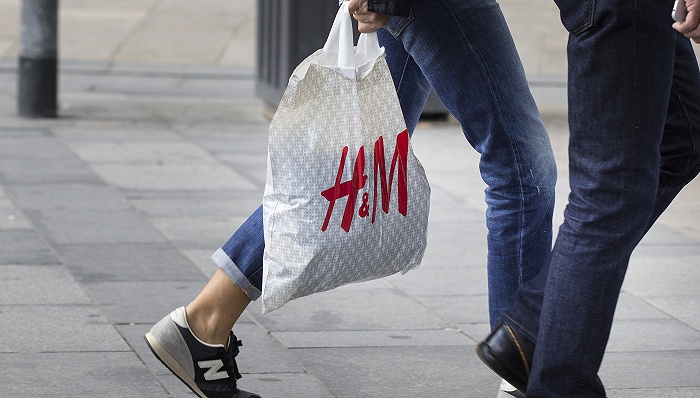 网店疑被下架门店顾客如常 新疆棉事件对H&M中国影响几何？