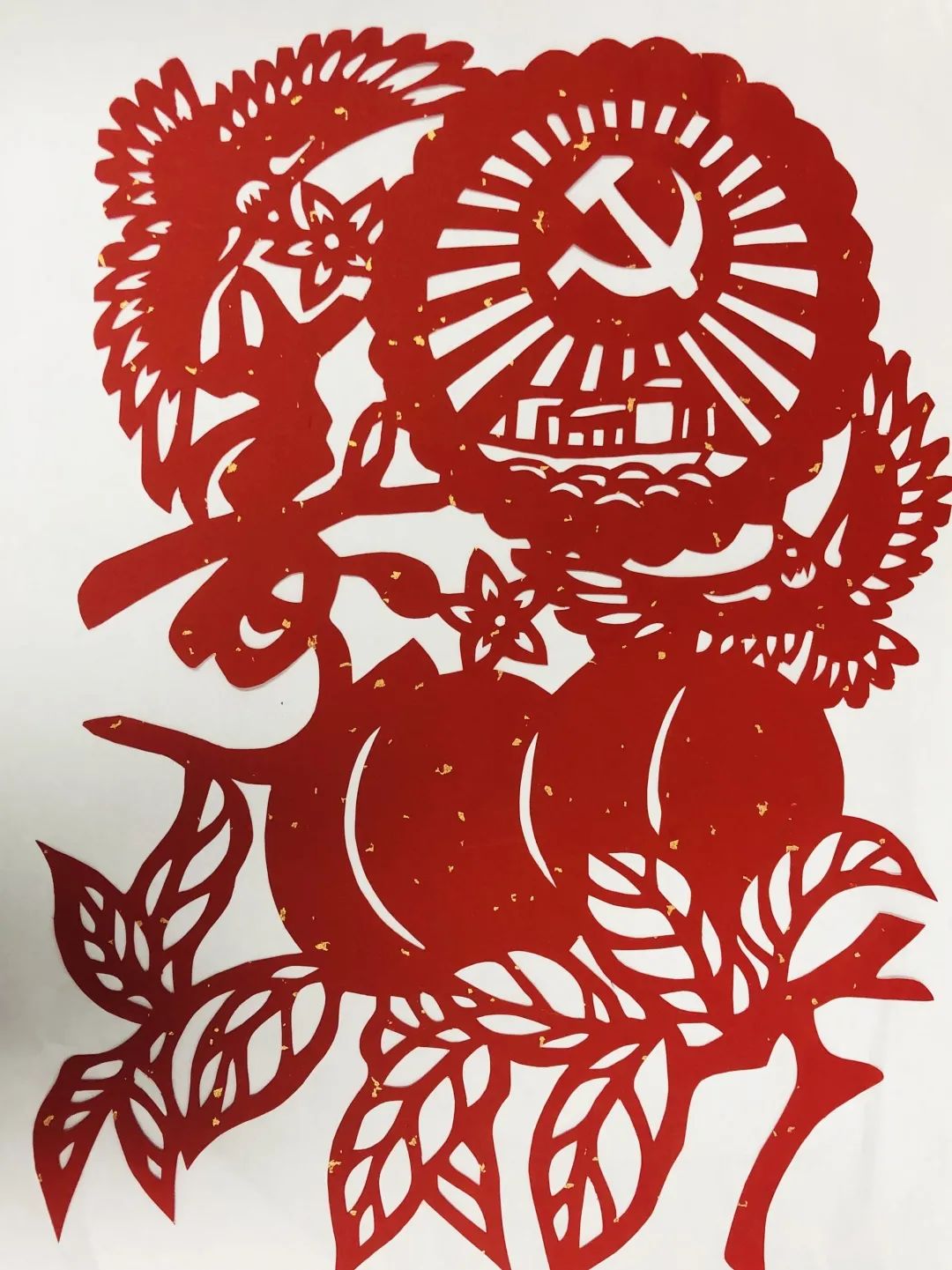 建党100周年 图,建党100周年图片 38名女教职工42幅剪纸作品02献礼建党100周年