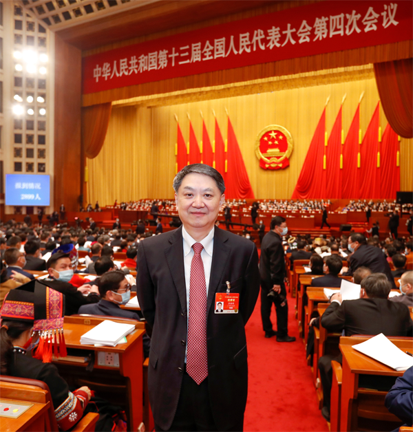 中国华电董事长_中国华电