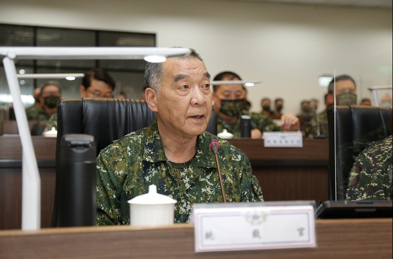 邱国正抵达台军“衡山指挥部” 图源:台媒