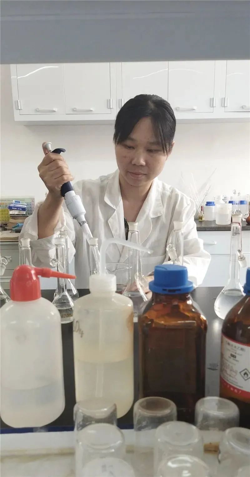 中南大学女博士版《致谢》:她用文言写下的“血泪千行”,有个热血结局