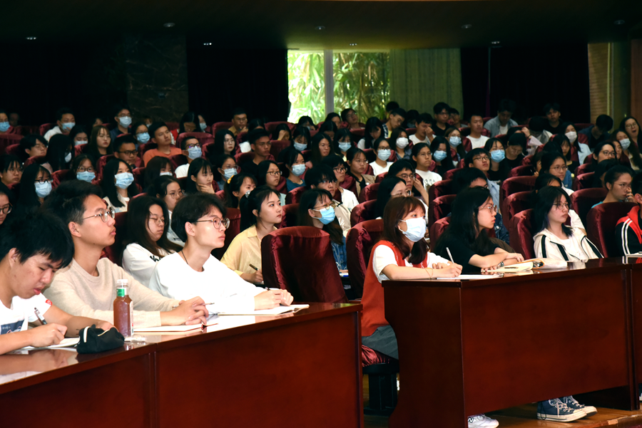 校长讲授思政第一课:学史明志守初心,砥砺前行勇担当!