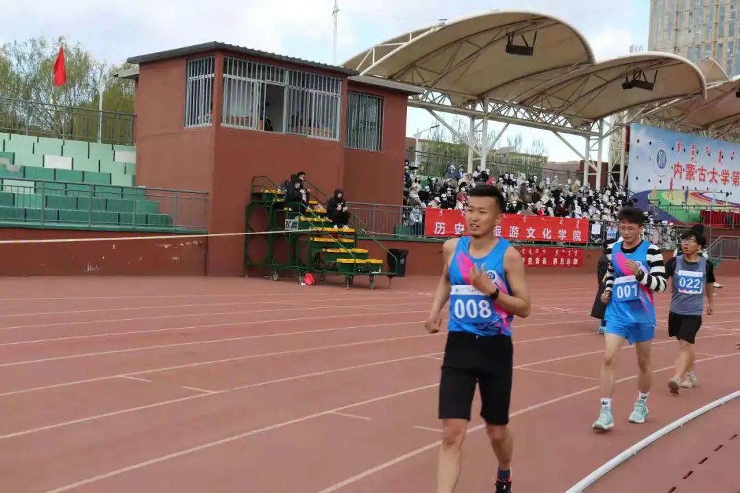 运动会闭幕式 | 青春正飞扬 ,闭幕不 “ 落幕 ”