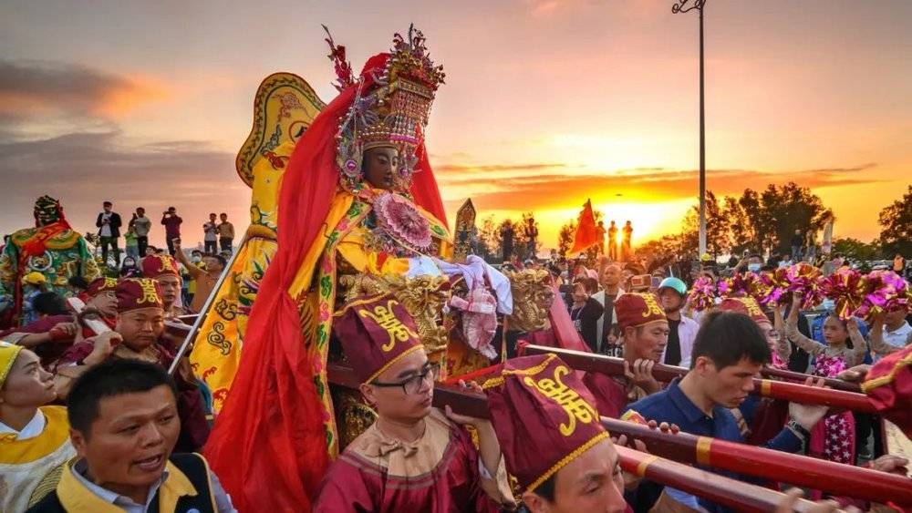 ▲ 妈祖祭奠盛况。摄影/蔡昊