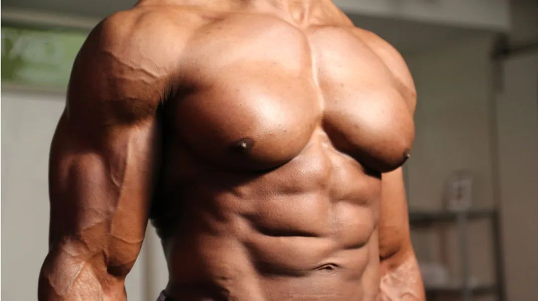 严肃研究：公狗腰怎么成了男人性感身材的代名词？