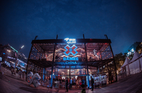 成都华凌婚纱摄影器材城_婚纱摄影(3)