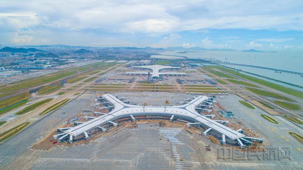深圳机场卫星厅及其配套工程通过竣工验收