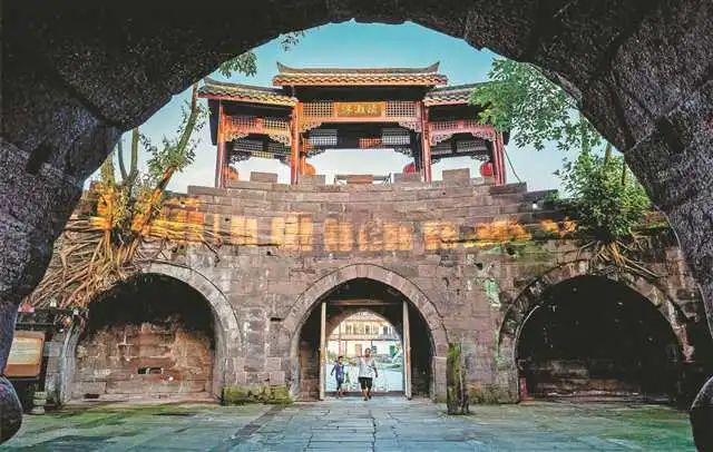 涞滩古镇,瓮城 合川区文化旅游委供图